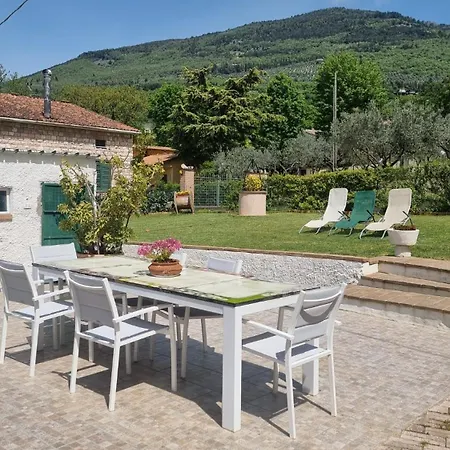 La Casa Dei Fiori Villa Assisi Exterior photo